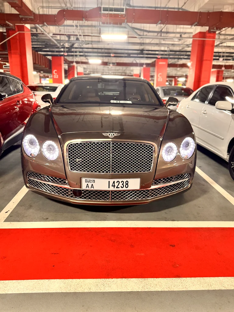 BENTLEY CONTINENTAL FLYING SPUR W12  2014 FULL OPTION NO PAINT63135492123137112