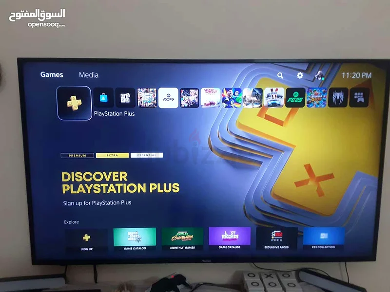 PlayStation 5 used for 1 month, good condition with games63229686552321112