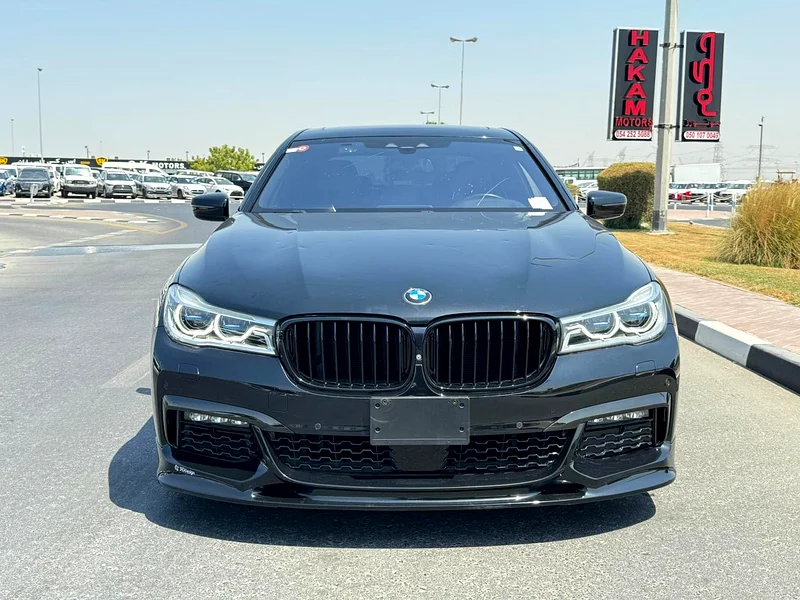 BMW 750Li - 2016 - 63000 km - Clean Title - Japan Specs63142135106562111