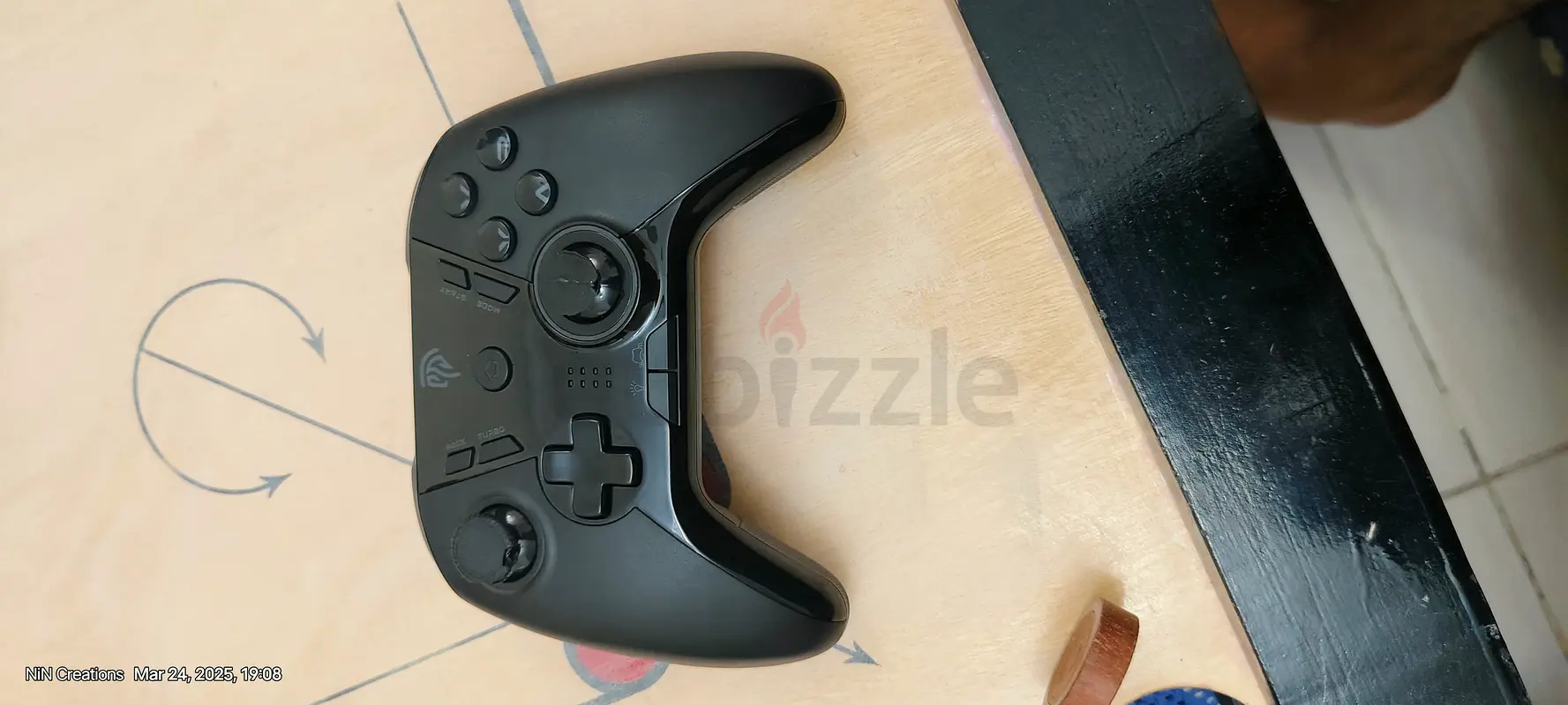 Gaming controller63230709449091110