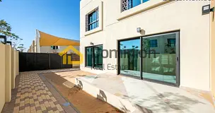 Amazing Community | Exclusive Amenities | Strategic Location |