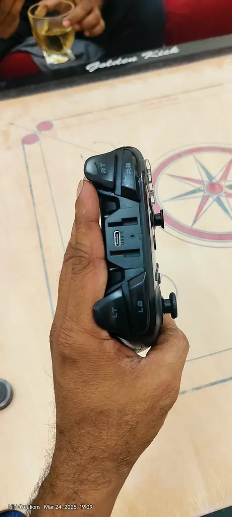 Gaming controller63230709449091113