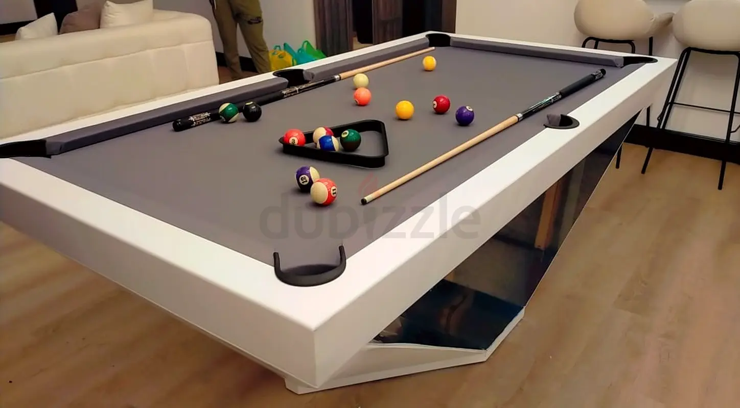 Billiard Table 473