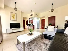 Stunning Marina Views - Sleeps 4 - Vacant Now