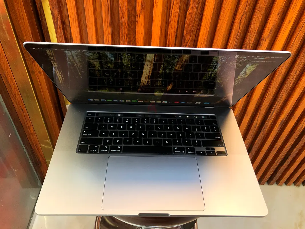 Macbook Pro A214163255536984321117
