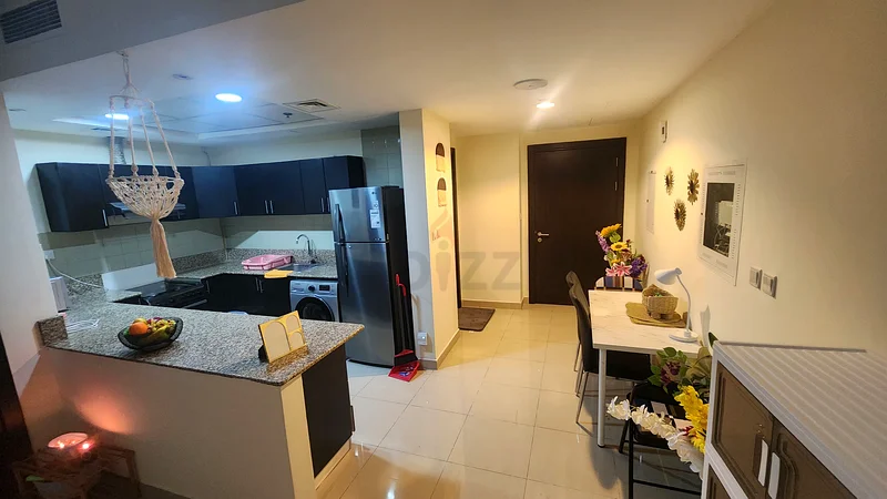 بيت بعيدًا عن المنزل، مكان للنوم للسيدات التنفيذيات.63624070827521112