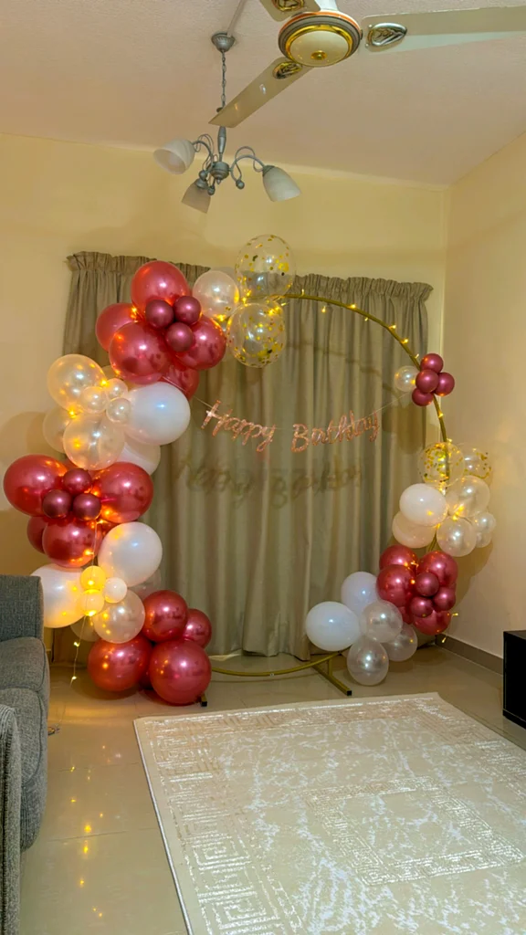 ديكور قوس البالون ضمن ميزانيتك.  
راسلنا للحصول على مزيد من التفاصيل.63206390879233112