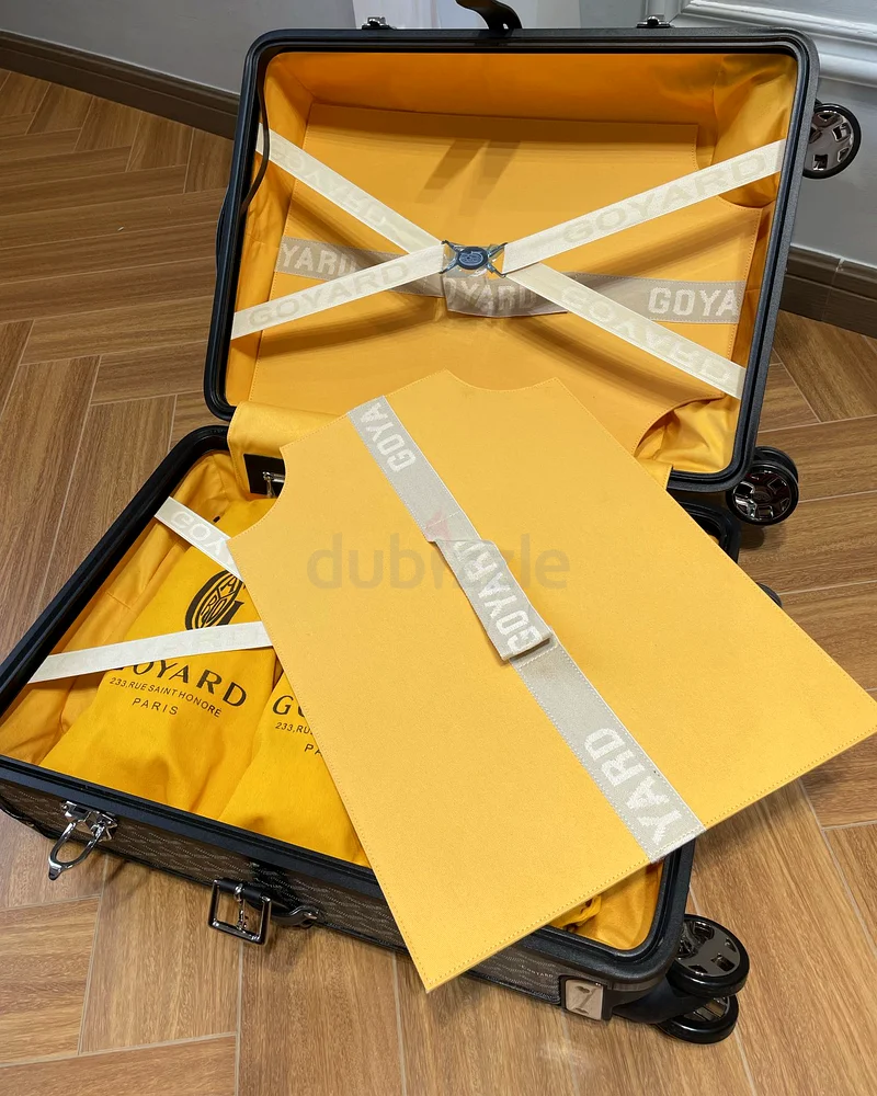 حقائب أنيقة مستوحاة من غويارد للمسافرين العصريين!63233128657922113