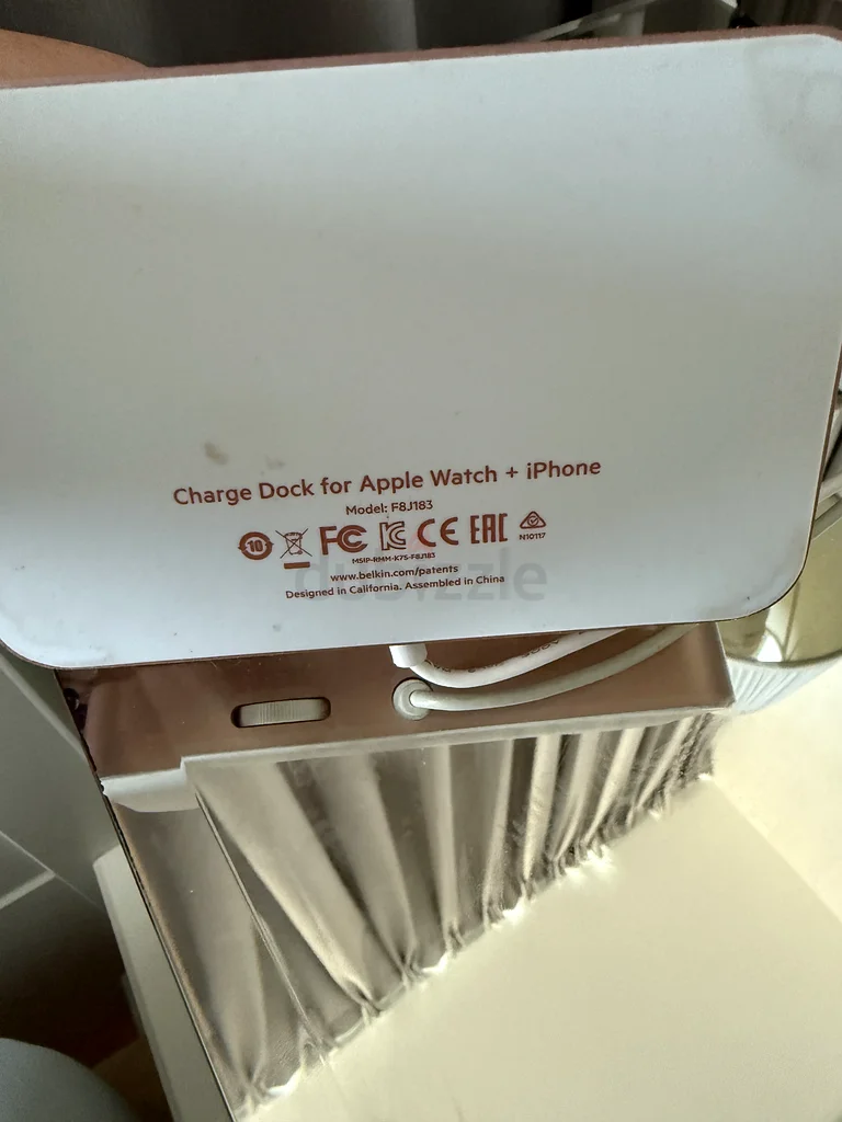 محطة ربط iPhone من Belkin63256596818434111