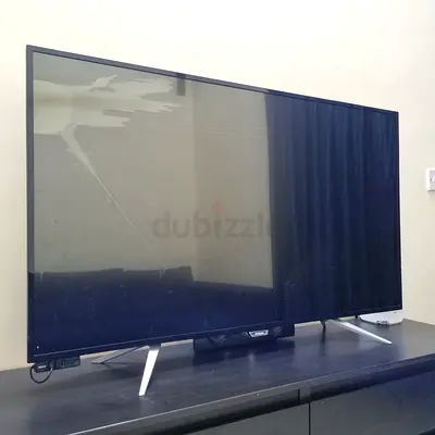 Philips 49inch TV with Broken screen