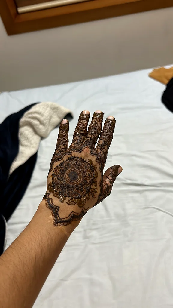 Mehandi artist63221351560322112