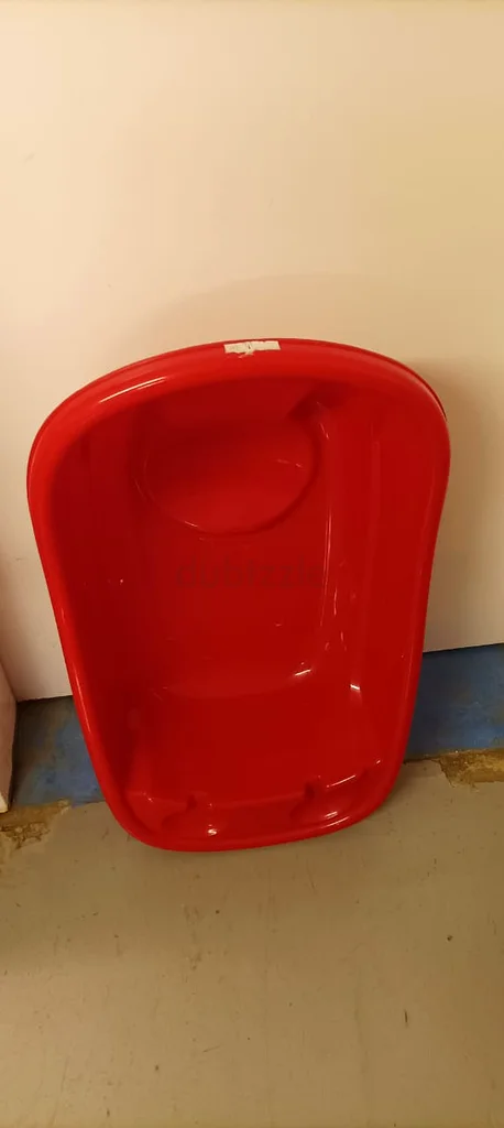 Bright Red Baby Bath Tub for Sale!63175279555330111