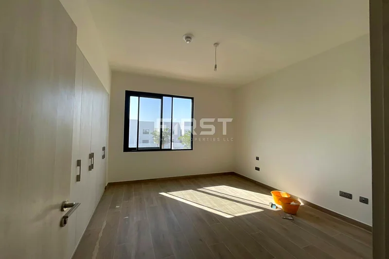 صف مفرد | دفعه واحده | مرافق حيويّة62889355860483112