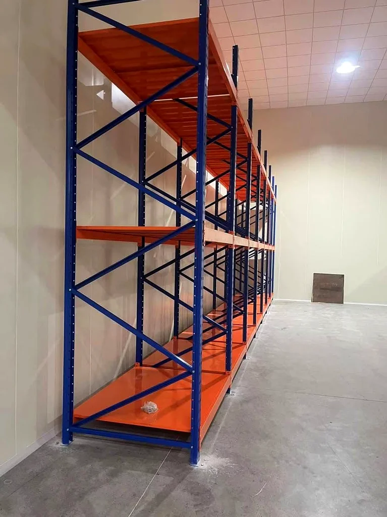 Heavy-Duty Industrial Shelving Unit for Sale!63266944760833111