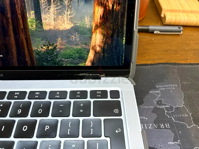 بيع عاجل لجهاز Apple Macbook Air!62933694246017112