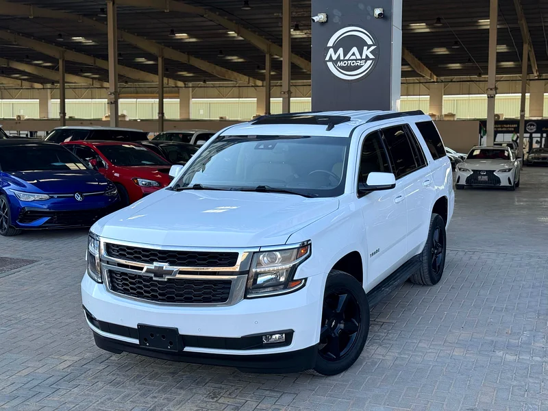 5.3L V8 / 4x4 / FULL OPTION / RADAR / ROAD ASSIST / IN PERFECT CONDITION63173120765953111