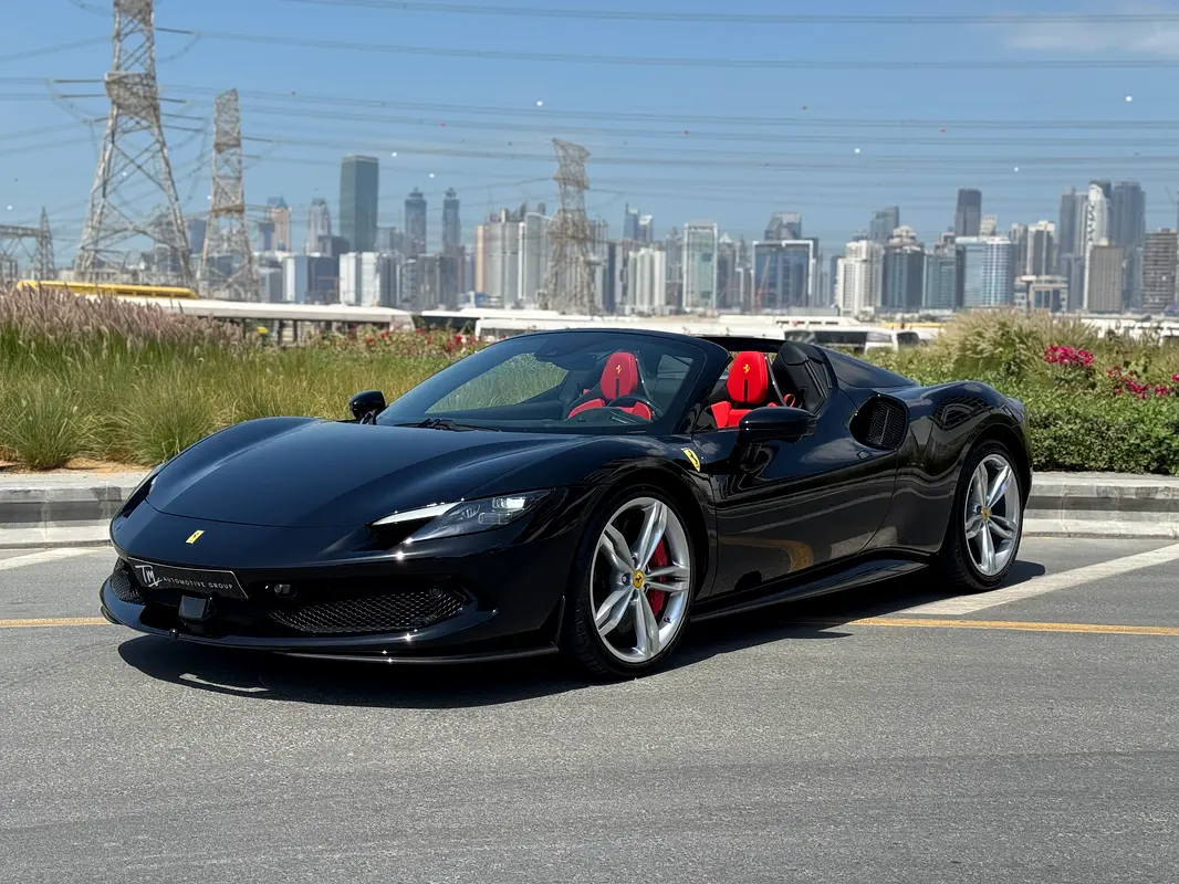Ferrari 296 GTS 2024 — photo 1 of 15