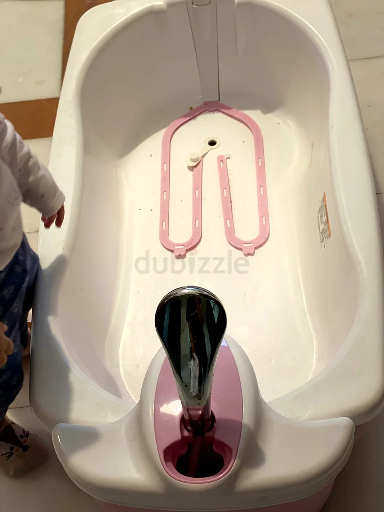 Jacuzzi Baby Bath Tub with Soft Cushion - Ideal for Newborns!63227281721089111