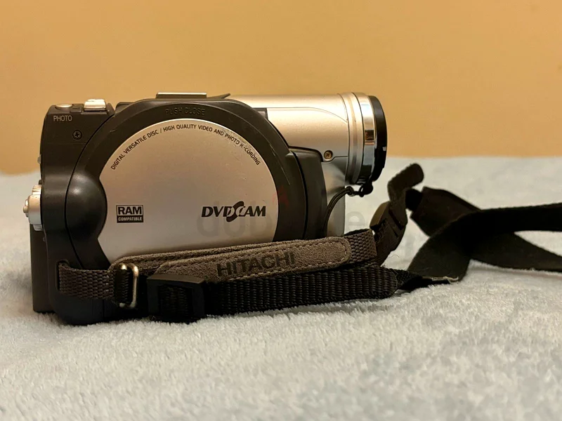 HITACHI DVDCAM DZ MV750MA DVD VIDEO CAMCORDER63234125721219113