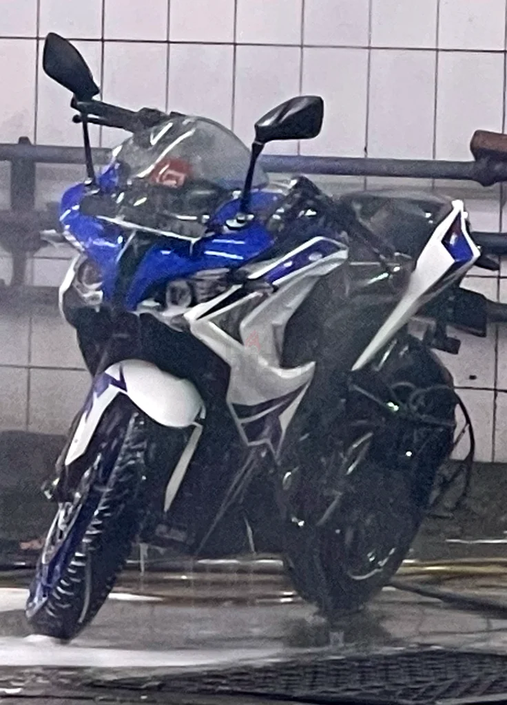 Rs200 Bs6 Rs 200 Blue Colour Price Bajaj Rs Pulsar Rs 200 Blue