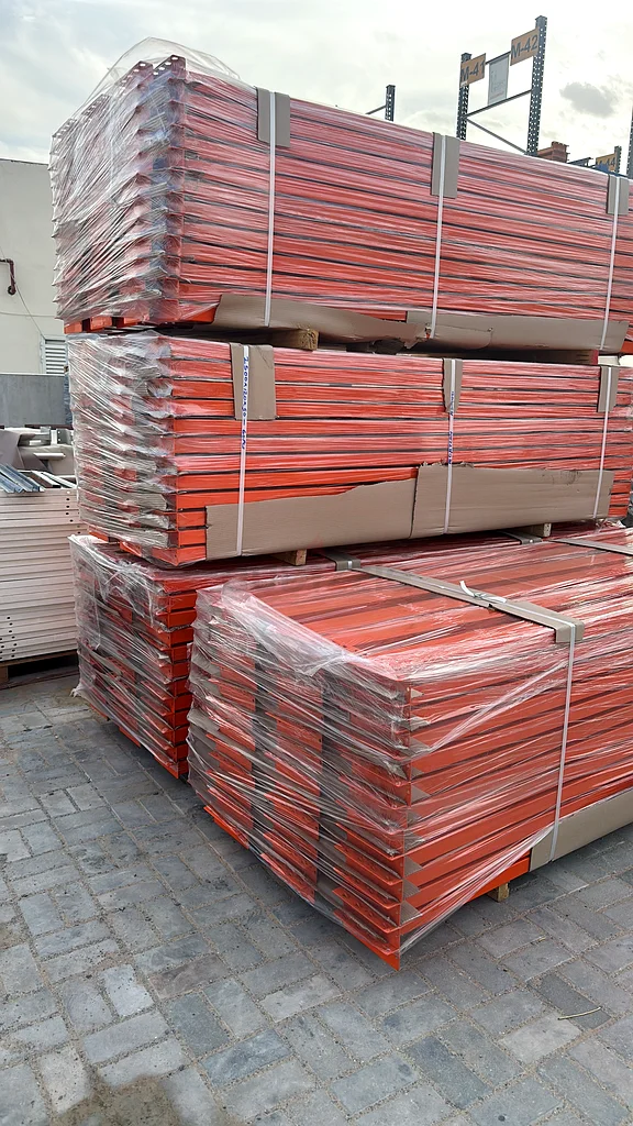 Heavy-Duty Industrial Shelving Unit for Sale!63266944760833114