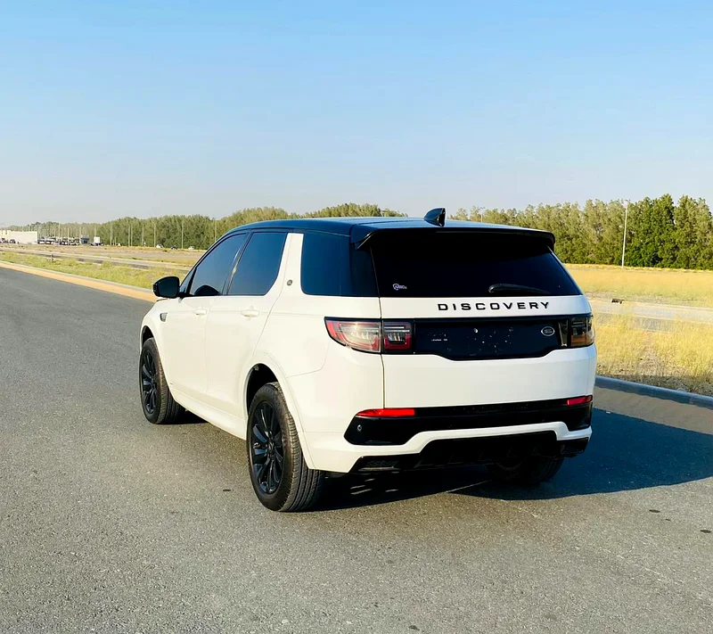 Land Rover Discovery R 2020 full option with panoramic roof63231641649923114