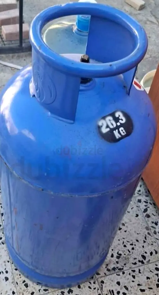 Cylinder with new pipe n regulator