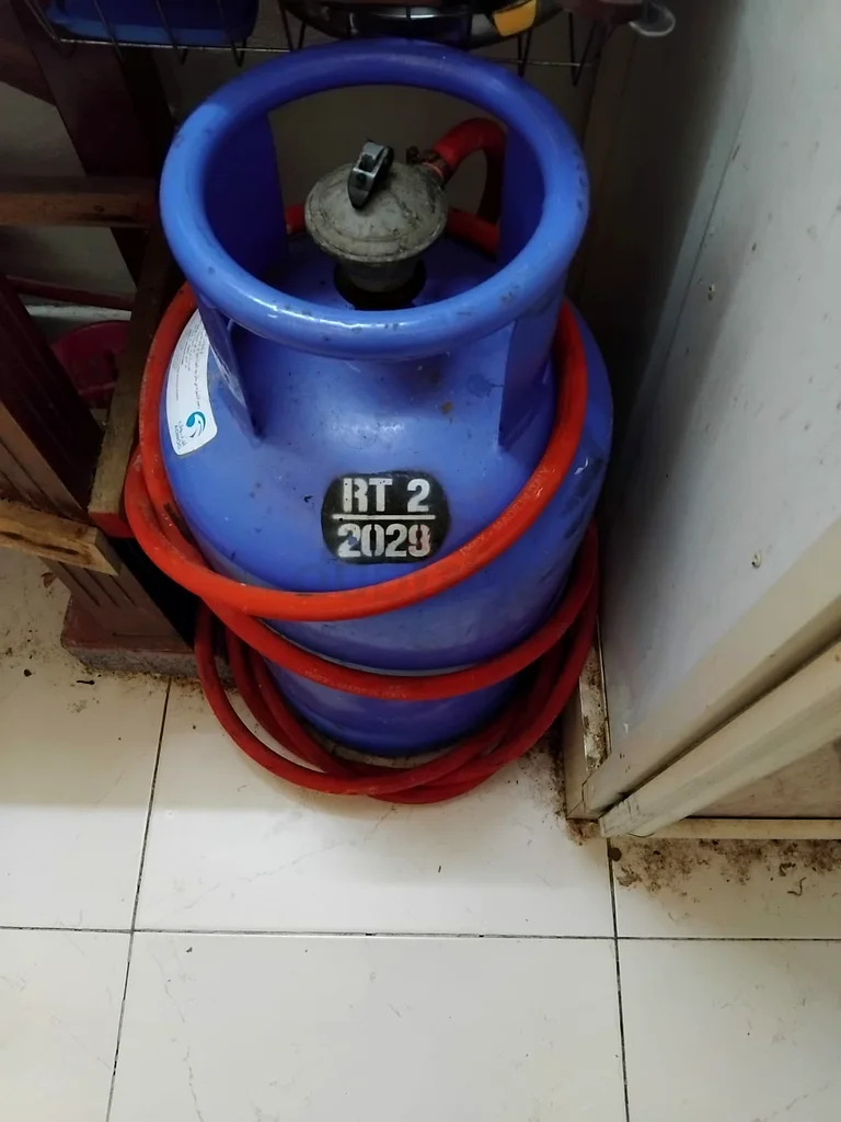 أسطوانة غاز 2020 RT2 للبيع - مثالية للطهي المنزلي!632524421648651129