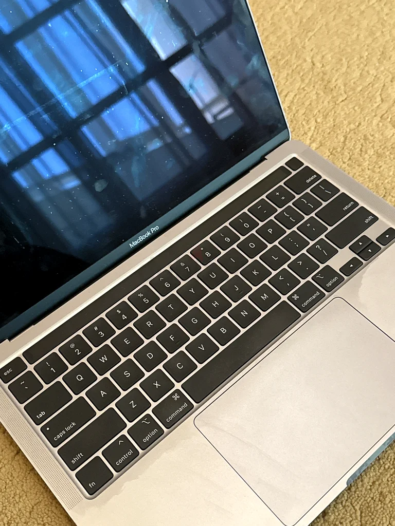أبل ماك بوك برو 2020 بشاشة 13 بوصة63256603942145117