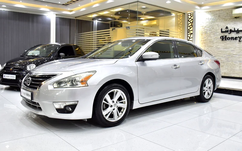 ORIGINAL PAINT ( صبغ وكاله ) Nissan Altima 3.5 SL ( 2013 Model ) in Silver Color GCC Specs63147685550977111