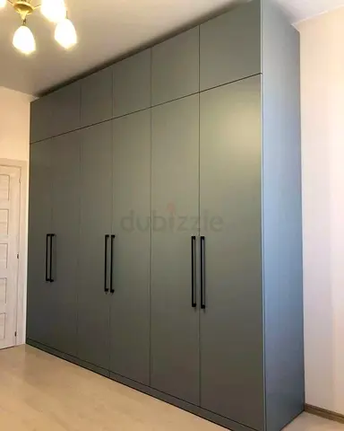 Stylish Modern Gray Wardrobe with Ample Storage