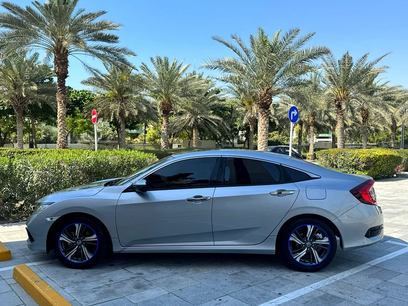 AED 861/monthly • GCC 2020 Honda Civic LXi Sport  1.6L V4 / SINGLE DRIVEN / ORIGINAL PAINT + FSH !63223818671107114