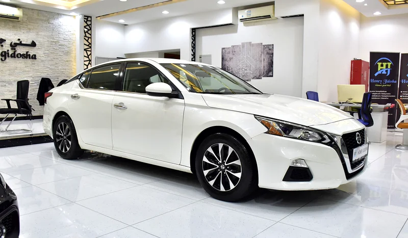 AED 998 EMI at 0% DP | Nissan Altima (2020 Model) in White Color, GCC Specifications63227775827714112