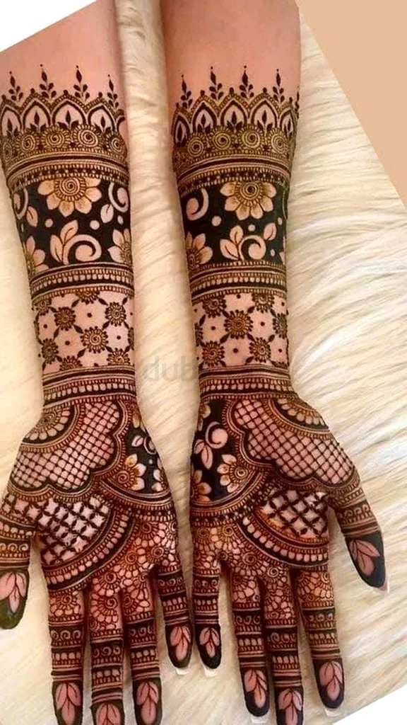 فنانة الحناء نازلي63188189070209113