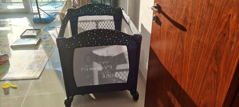 Mothercare portable baby travel carrier63207398864898112