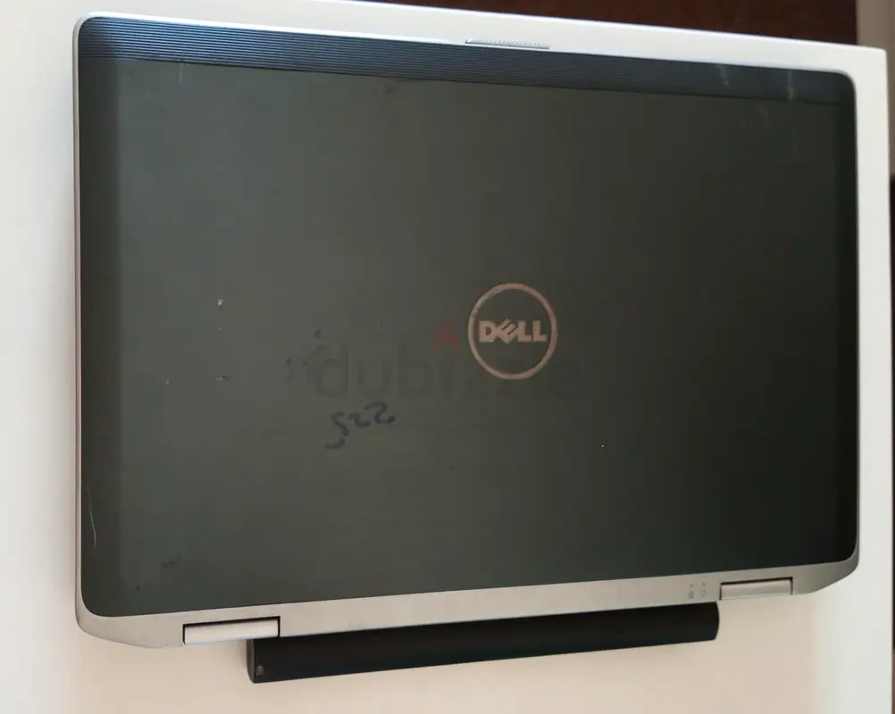 DELL  Laptop  (i5)63255528228738114