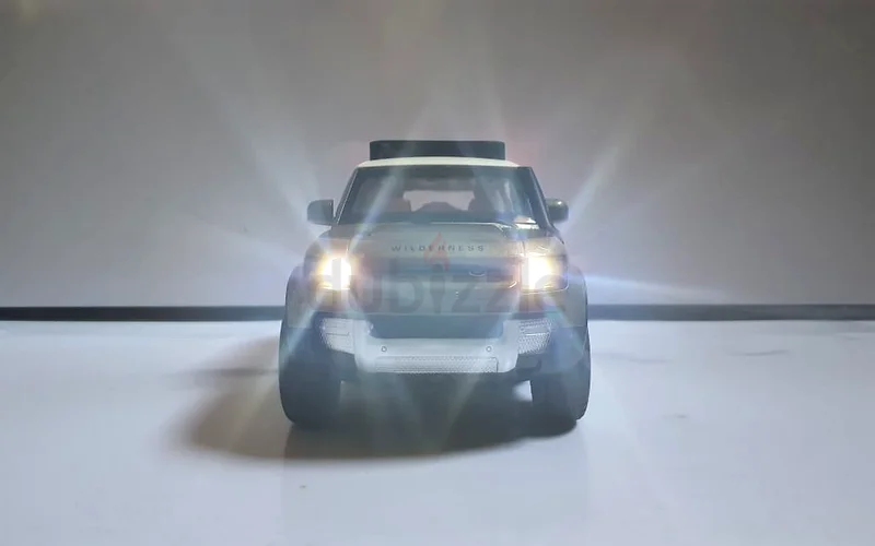Stunning 1:18 Scale Model SUV - Perfect for Collectors!63226786648706111
