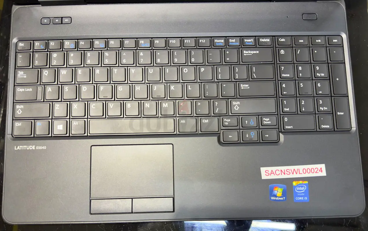 Laptop63255528221827110