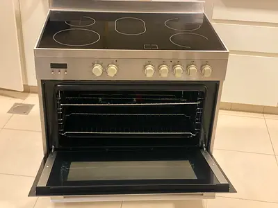 Midea 5-Burner Ceramic Cooker Schott Glass And Full Safety 90 x 60 cm VSVC96048 Silver/Black