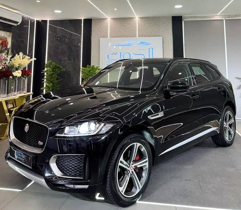 PREMIUM EDITION JAGUAR F-PACE V6 || GCC || TOP RANGE || PANORAMIC || FREE ACCIDENTS || RED INTERIOR63177100039041111