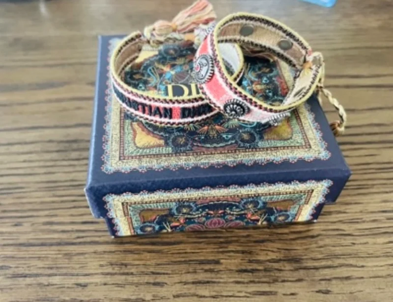 Dior women Bracelets set of two63232651312641110