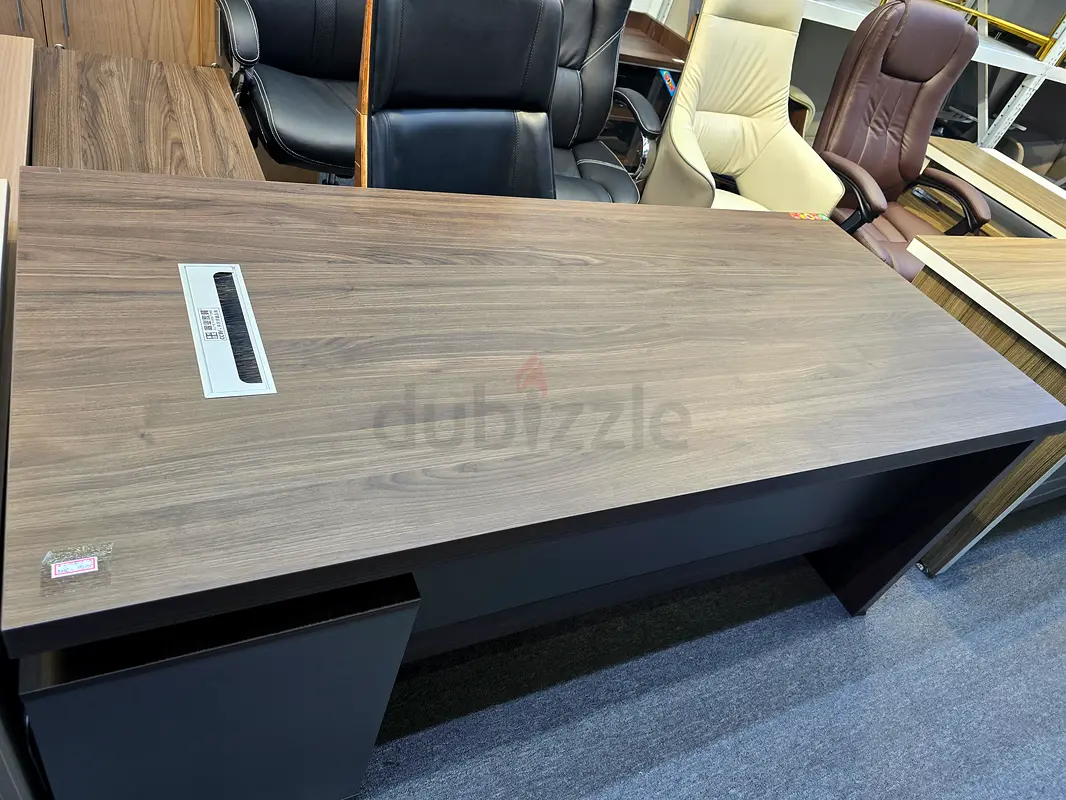 Executive L shape table 180cm