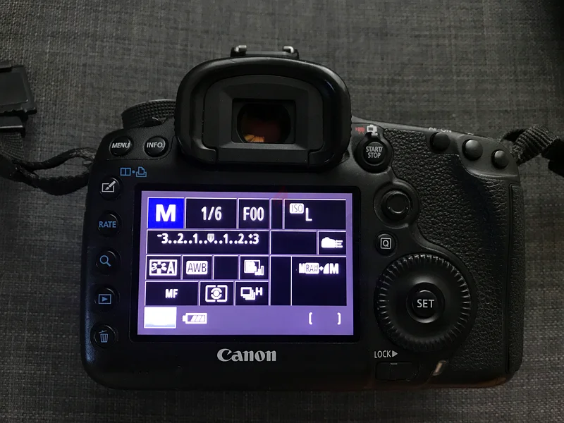 Canon EOS 5D mark III DSLR63235114348163113