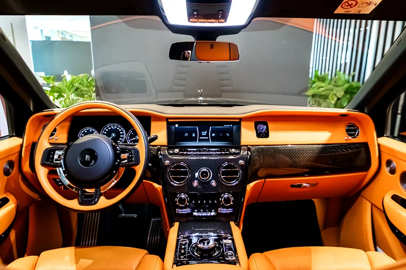 Black Badge Cullinan Model Year 2023 | Automatic | Petrol | 21,600 km63174307868163113