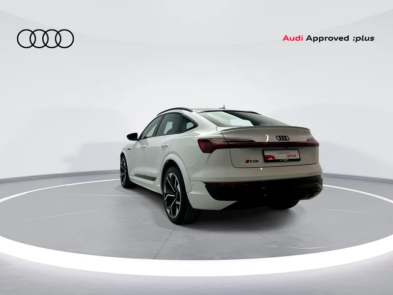SQ8 Sportback e-tron S 503hp (Ref# 061795)63155551182210111