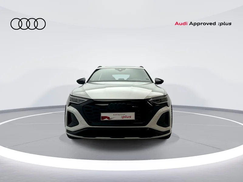 SQ8 Sportback e-tron S 503hp (Ref# 061795)63155551182210113