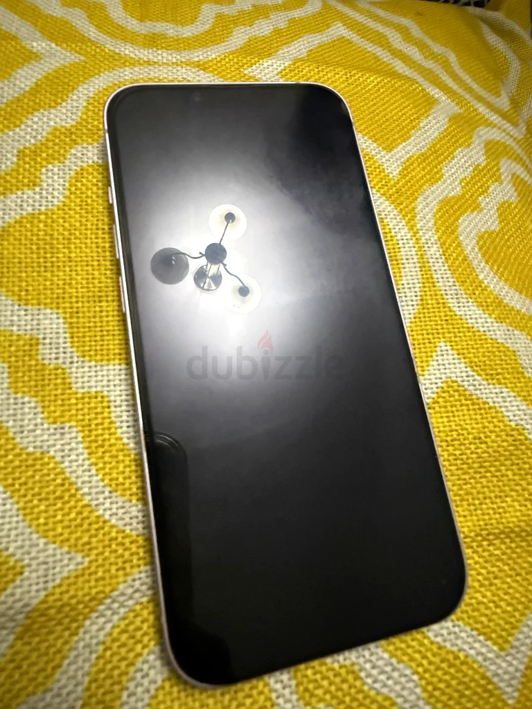 iPhone 14 12863180846963714113