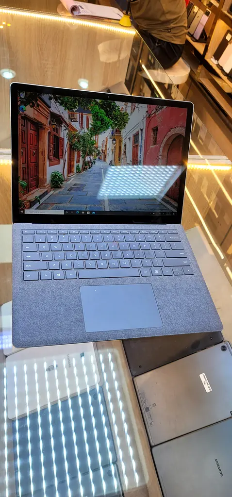 Surface Laptop 363256075762051111