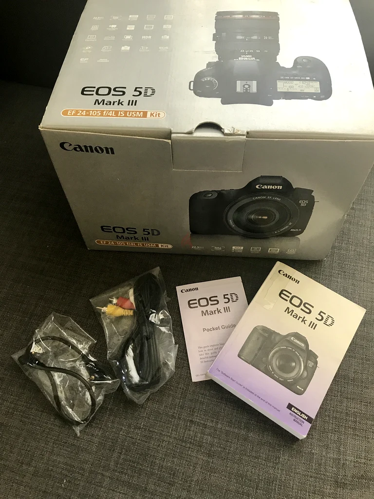 Canon EOS 5D mark III DSLR63235114348163114