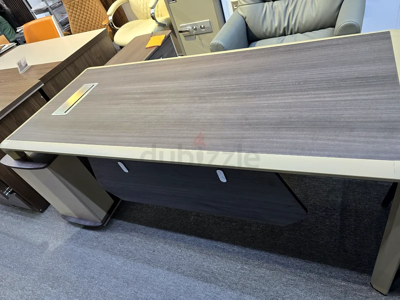 Executive L shape table 180cm63198146361345113